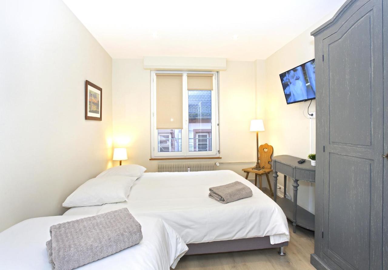 Centre - L'Imperial - Parking Apartment ซาแวร์น ภายนอก รูปภาพ