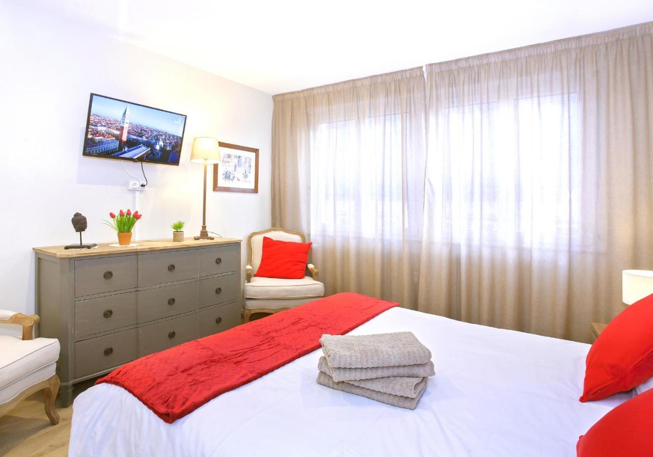 Centre - L'Imperial - Parking Apartment ซาแวร์น ภายนอก รูปภาพ